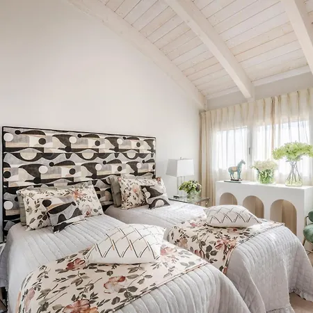 Luce Terrace Panoramic Loft With Elevator, Park In Apartament Lukka