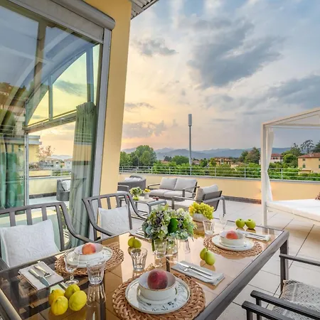 Apartament Luce Terrace Panoramic Loft With Elevator, Park In