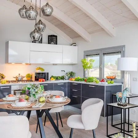 Luce Terrace Panoramic Loft With Elevator, Park In *