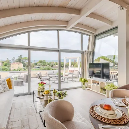 Daire Luce Terrace Panoramic Loft With Elevator, Park In *