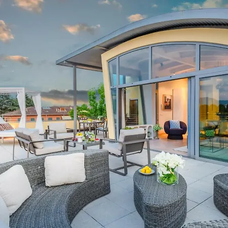 Apartment Luce Terrace Panoramic Loft With Elevator, Park In