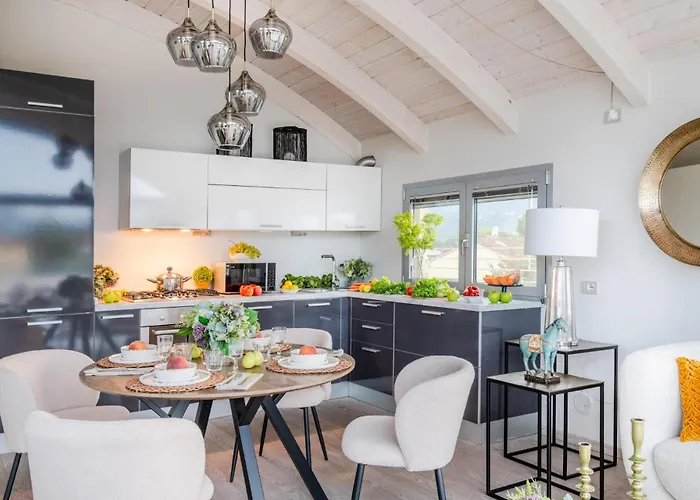 Luce Terrace Panoramic Loft With Elevator, Park In *