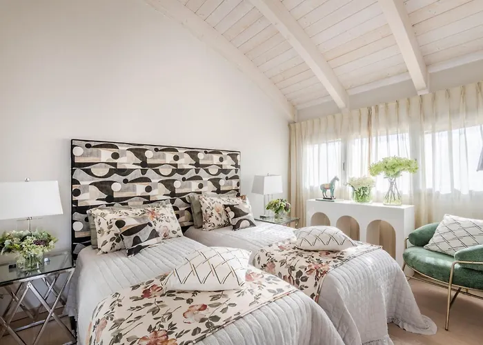 Luce Terrace Panoramic Loft With Elevator, Park In アパート ルッカ